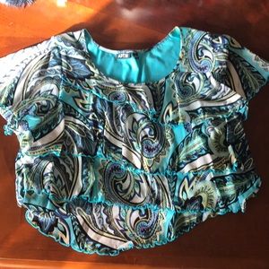 Ruffled shirt sleeved shirt